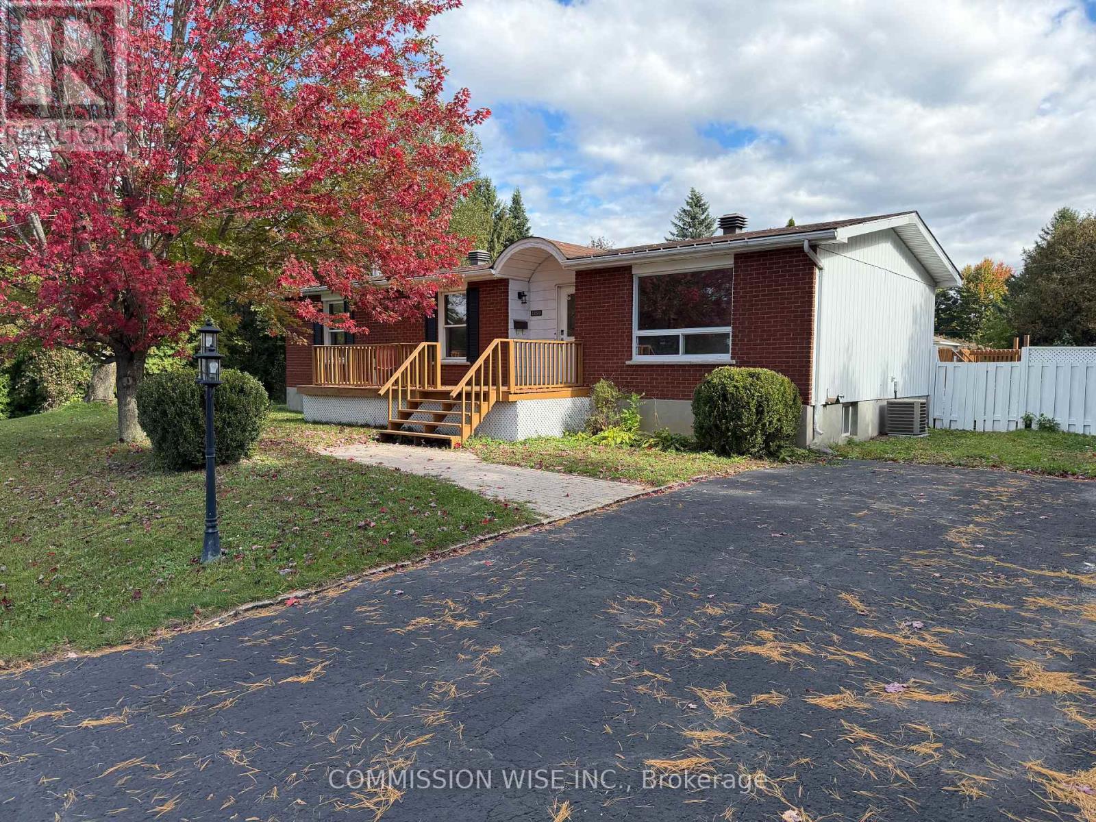 3293 Taggart Street, Ottawa, Ontario  K0A 2W0 - Photo 2 - X13884278