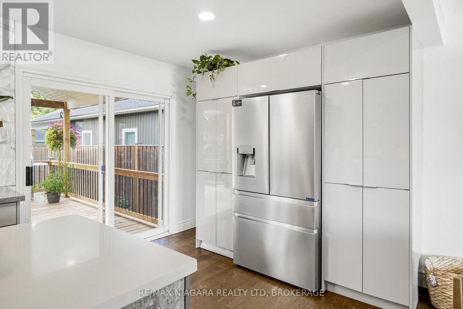 6470 Gore Street, Niagara Falls (Stamford), Ontario L2J 1Y1 - Photo 18 - X13884342