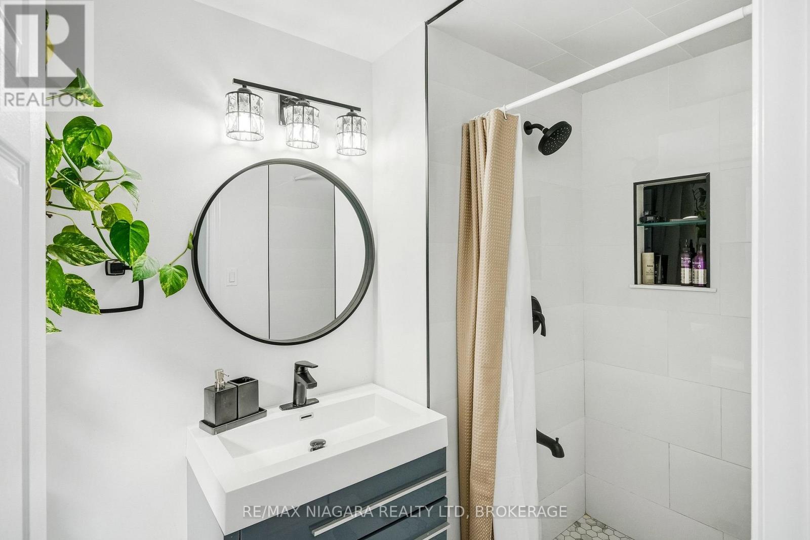 6470 Gore Street, Niagara Falls (Stamford), Ontario L2J 1Y1 - Photo 30 - X13884342