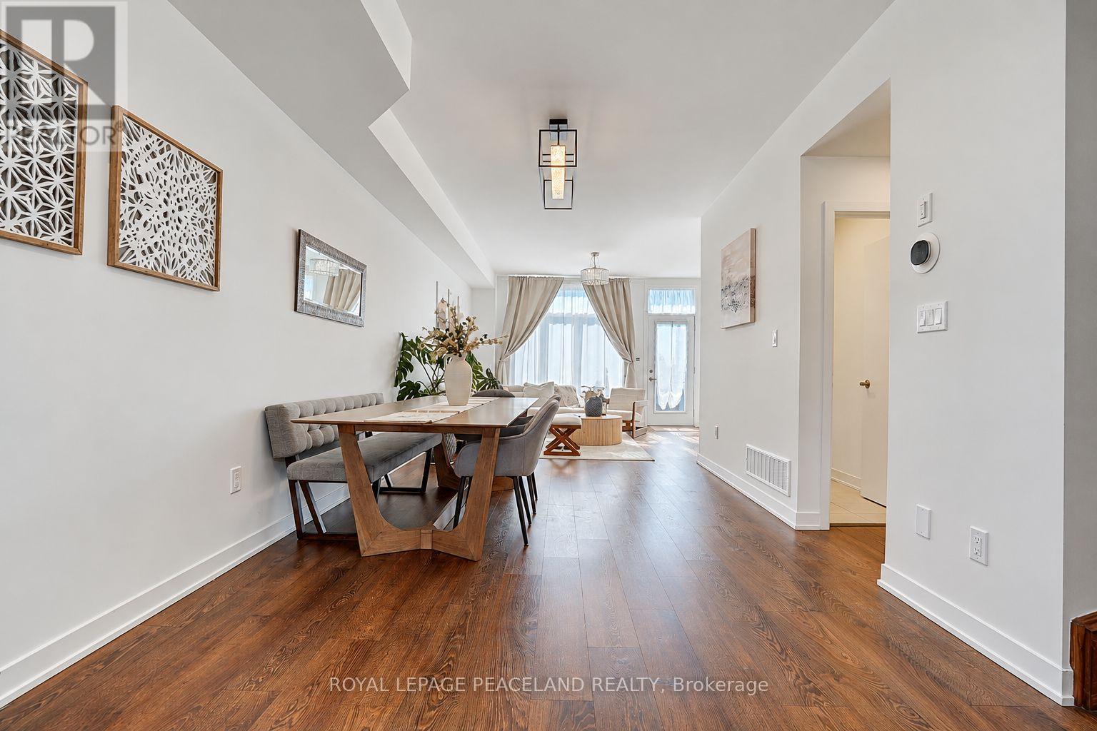 127 Green Gardens Boulevard, Toronto, Ontario  M6A 0E2 - Photo 14 - C13884302