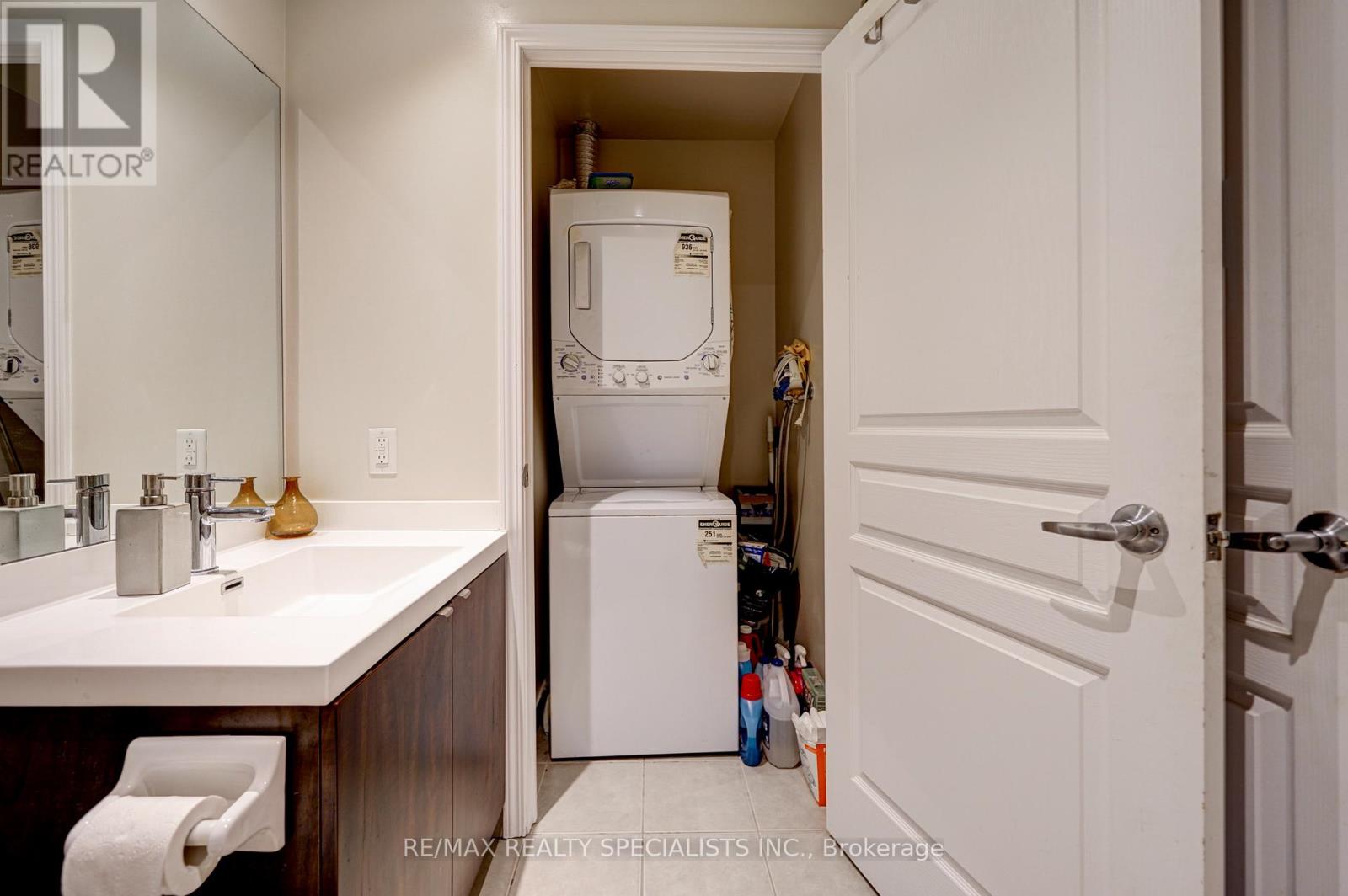 2305 - 352 Front Street, Toronto, Ontario  M5V 0K3 - Photo 26 - C13884318