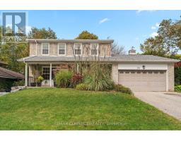 26 AVERDON CRESCENT, Toronto, Ontario