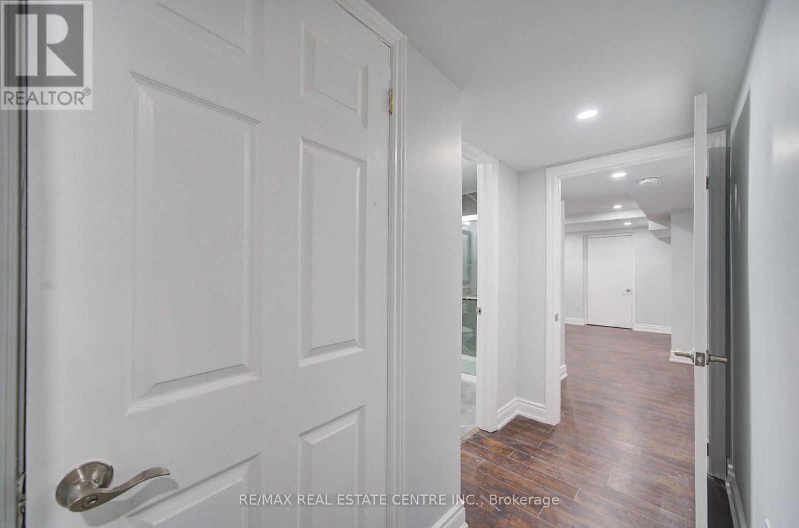 Bsmt - 23 Gamson Crescent, Brampton, Ontario  L6R 0V7 - Photo 21 - W13884324