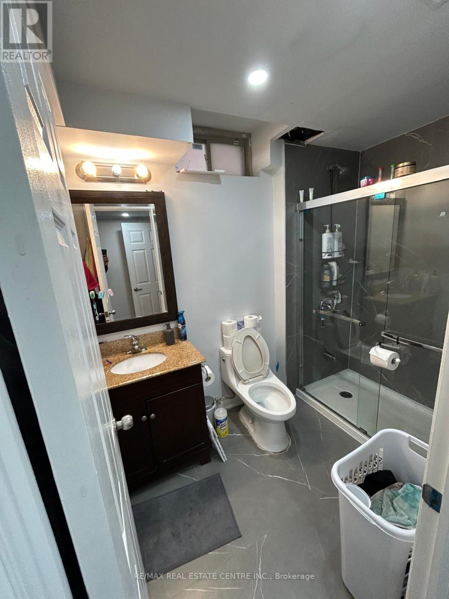 Bsmt - 23 Gamson Crescent, Brampton, Ontario  L6R 0V7 - Photo 24 - W13884324