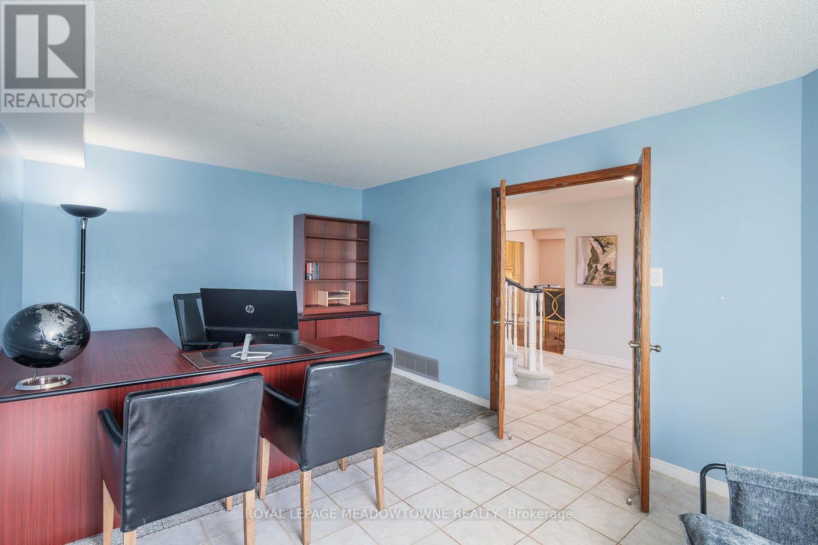 38 Mckillop Court, Brampton, Ontario  L6Y 3J2 - Photo 19 - W13884326