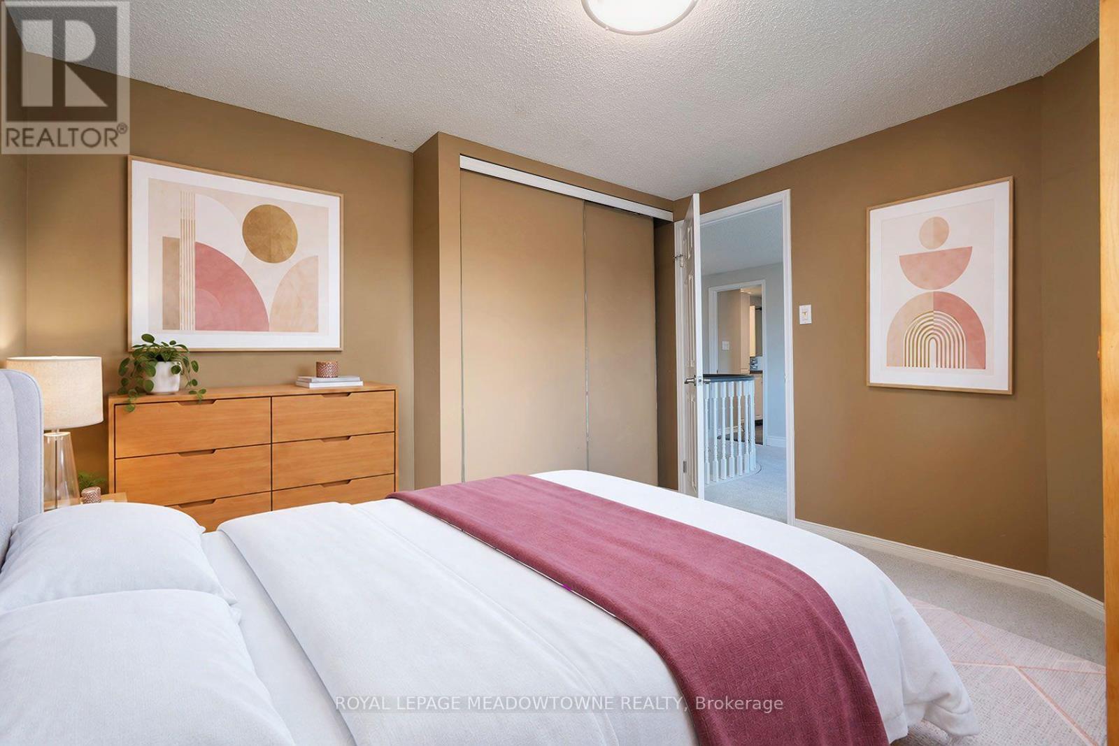 38 Mckillop Court, Brampton, Ontario  L6Y 3J2 - Photo 32 - W13884326