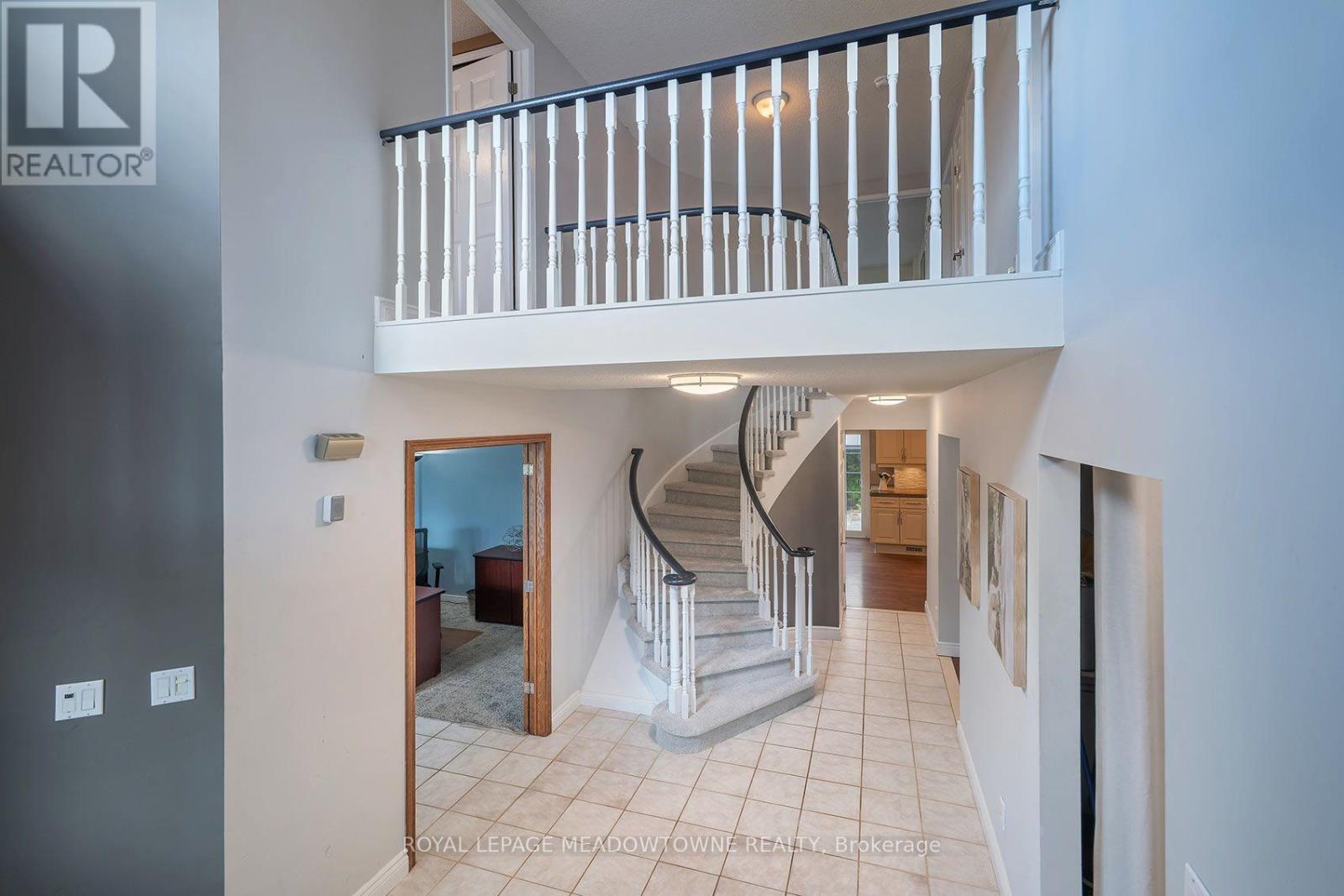 38 Mckillop Court, Brampton, Ontario  L6Y 3J2 - Photo 33 - W13884326