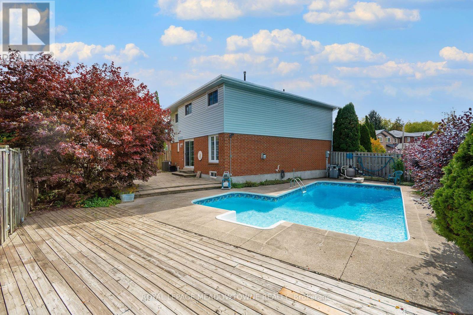38 Mckillop Court, Brampton, Ontario  L6Y 3J2 - Photo 40 - W13884326