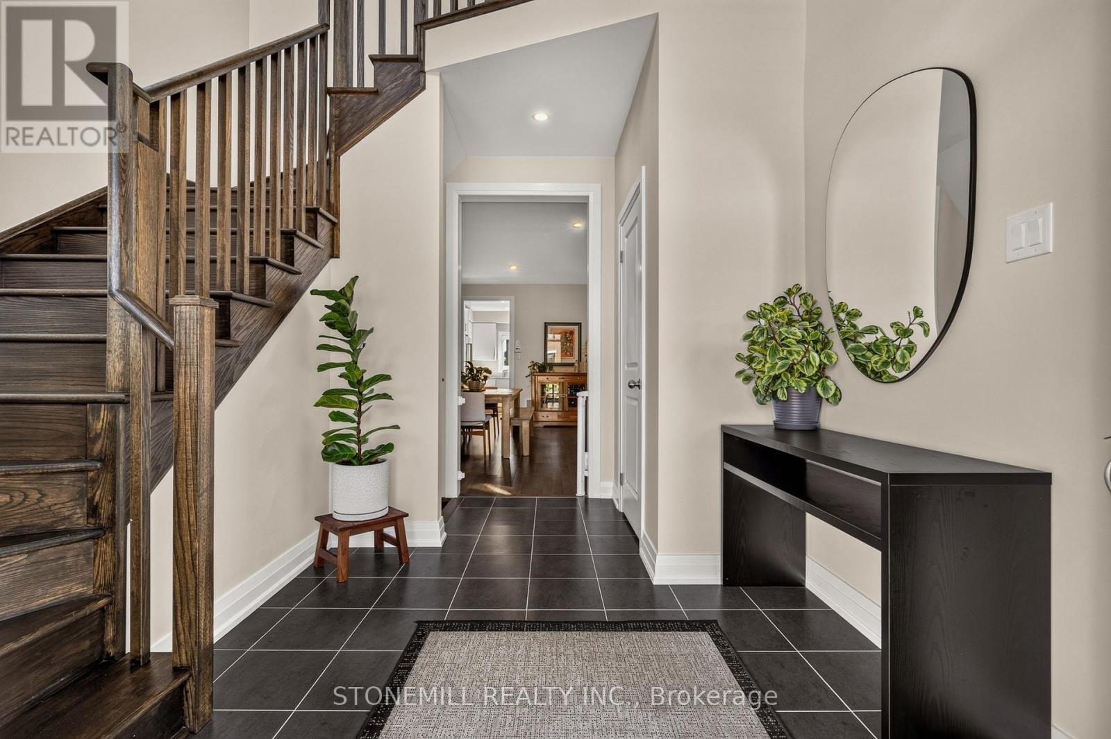 226 Midland Place, Welland, Ontario  L8H 0B3 - Photo 4 - X13884314