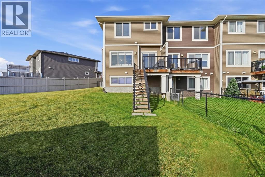 473 Hillcrest Road SW, Airdrie, Alberta  T4B 4T8 - Photo 36 - A2351074