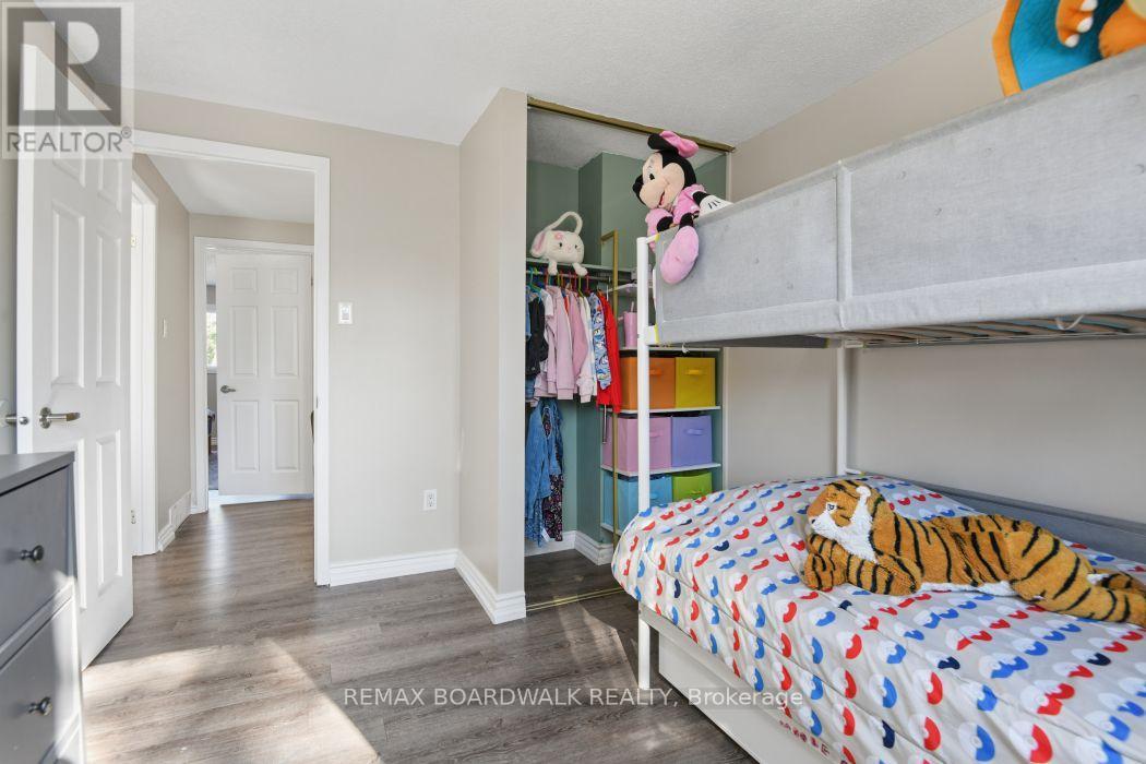 17 - 2296 Orient Park Drive, Ottawa, Ontario  K1B 4N6 - Photo 25 - X13884418