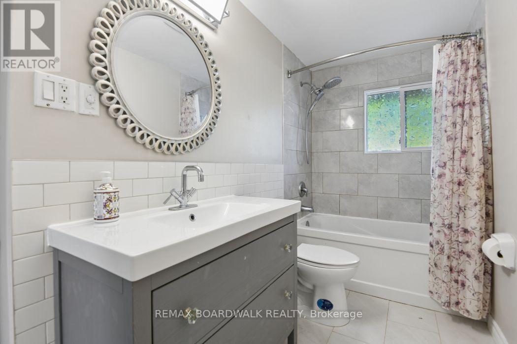 17 - 2296 Orient Park Drive, Ottawa, Ontario  K1B 4N6 - Photo 26 - X13884418