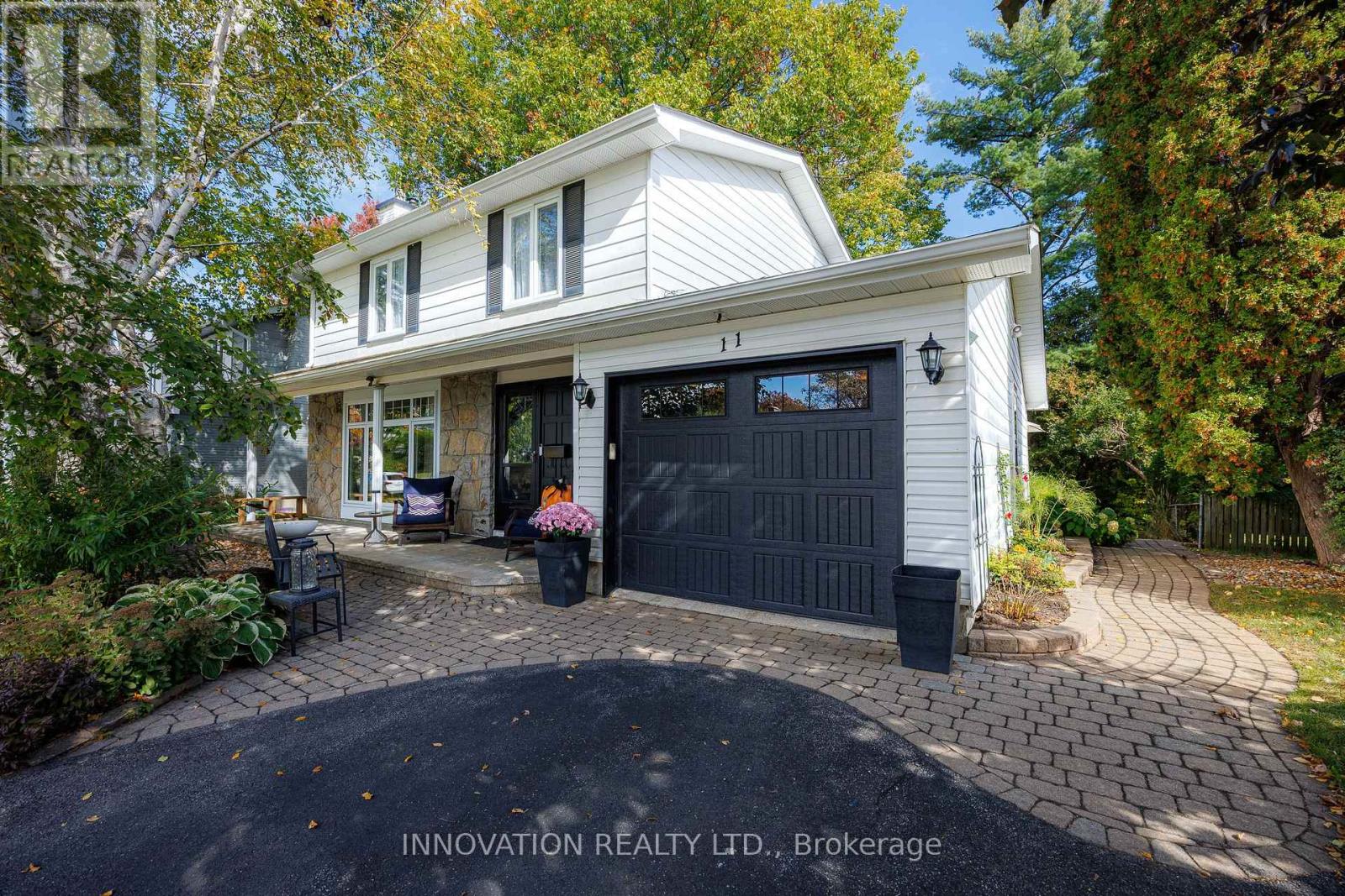 11 WELKIN CRESCENT, Ottawa, Ontario