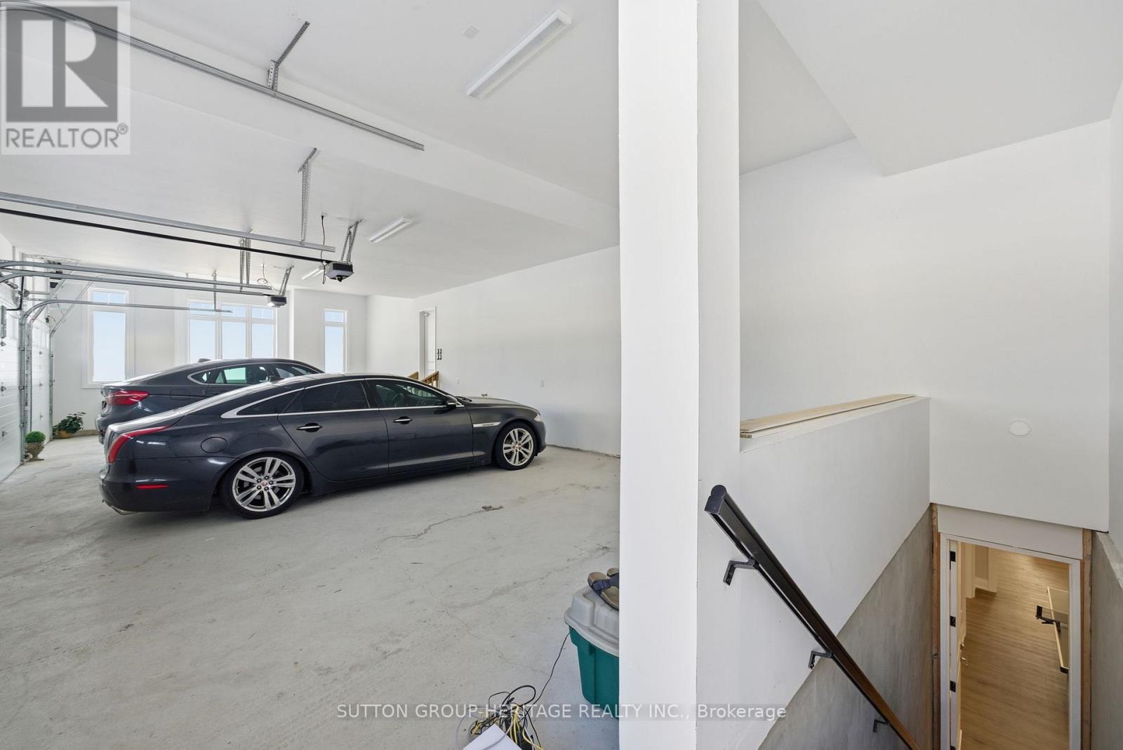 18 Dexshire Drive, Ajax, Ontario  L1Z 0T8 - Photo 45 - E13884450