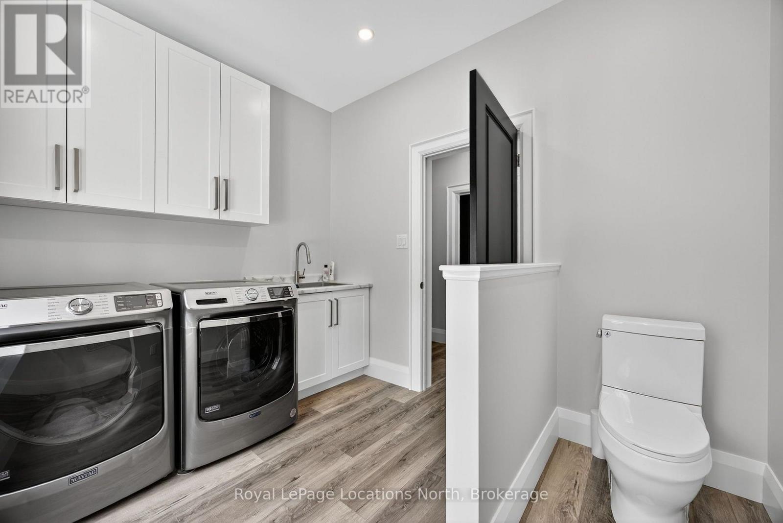 3511 Rainbow Valley Road W, Springwater, Ontario  L0M 1S0 - Photo 29 - S13884454