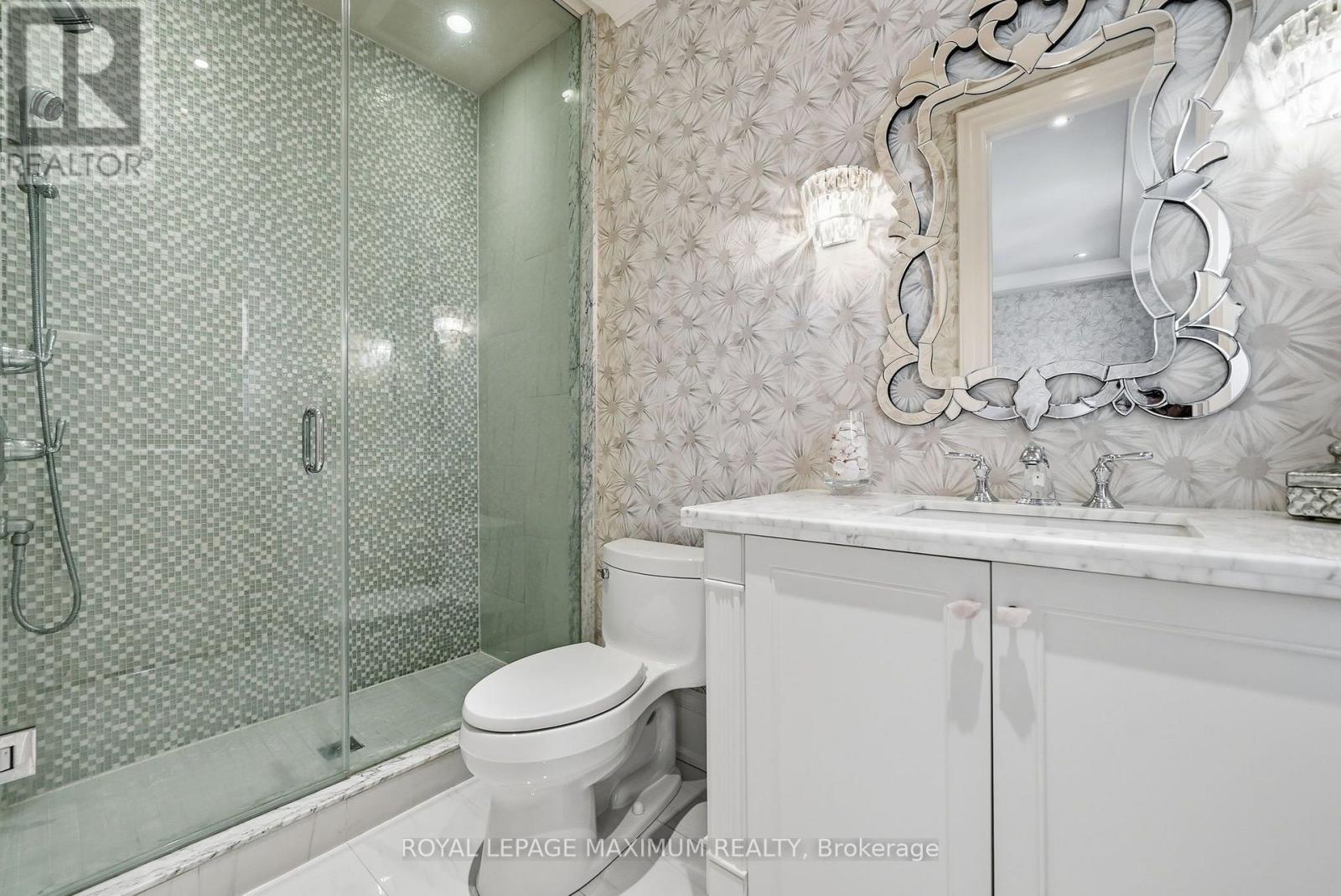 124 Annsleywood Court, Vaughan, Ontario  L4H 4G6 - Photo 25 - N13884448