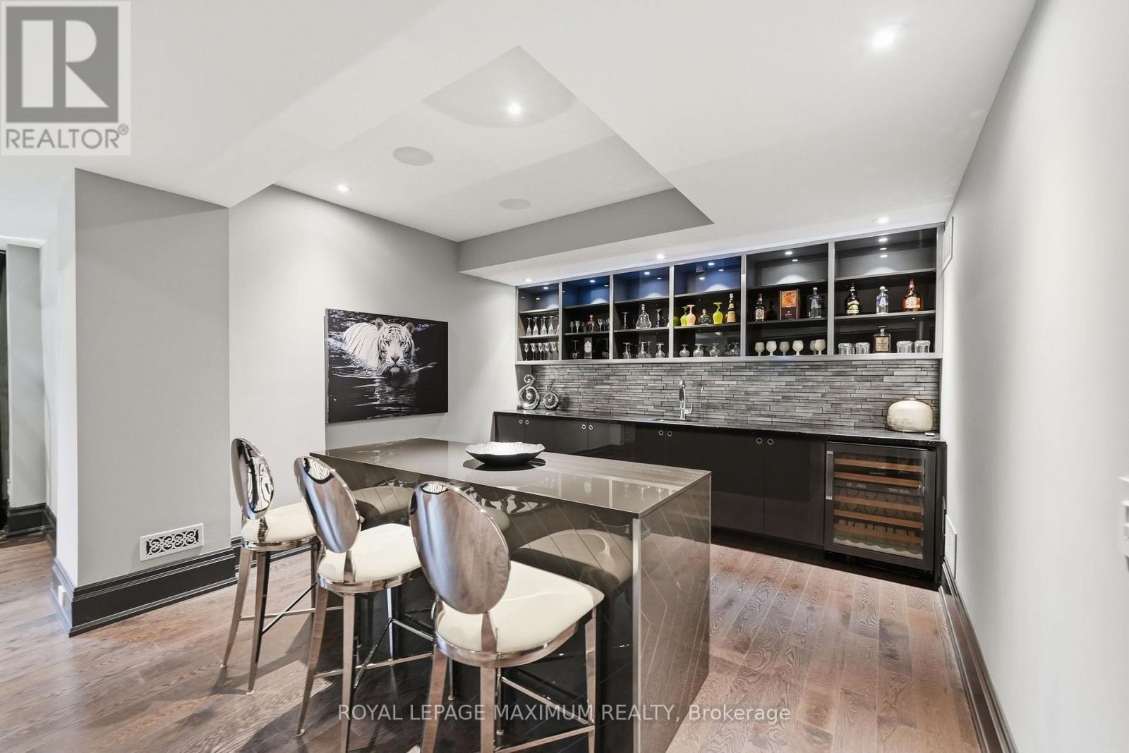 124 Annsleywood Court, Vaughan, Ontario  L4H 4G6 - Photo 35 - N13884448