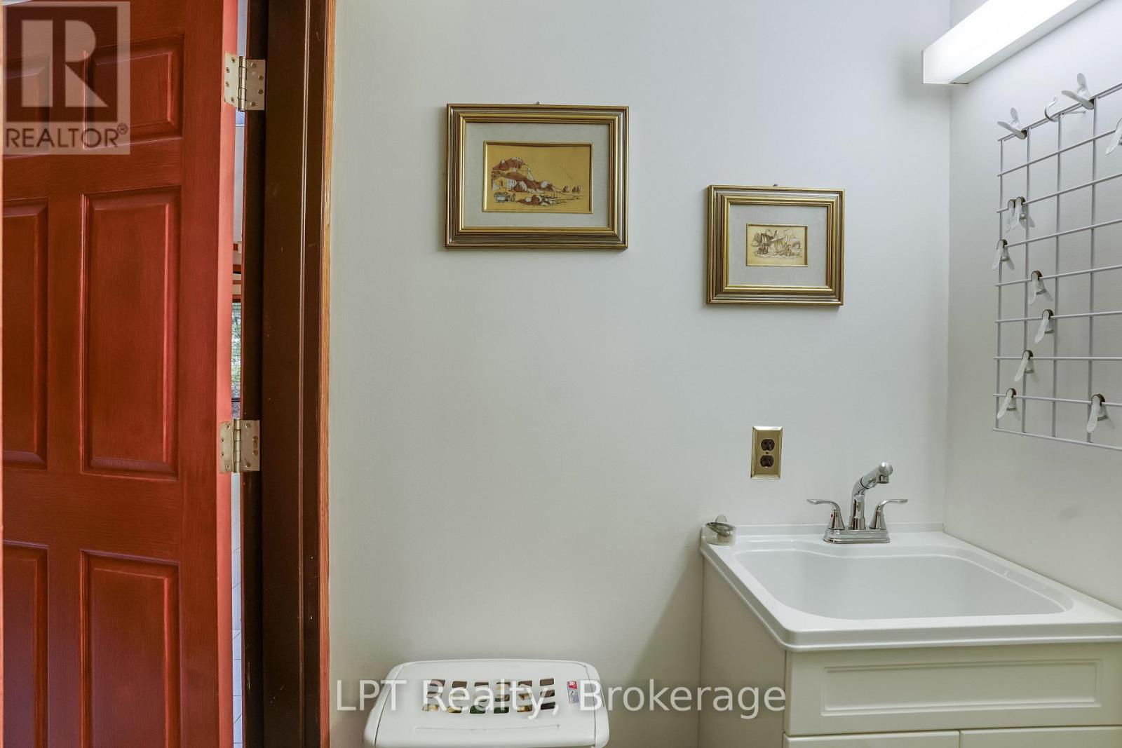 401297 Grey Road 17, Georgian Bluffs, Ontario  N0H 2T0 - Photo 18 - X13884358