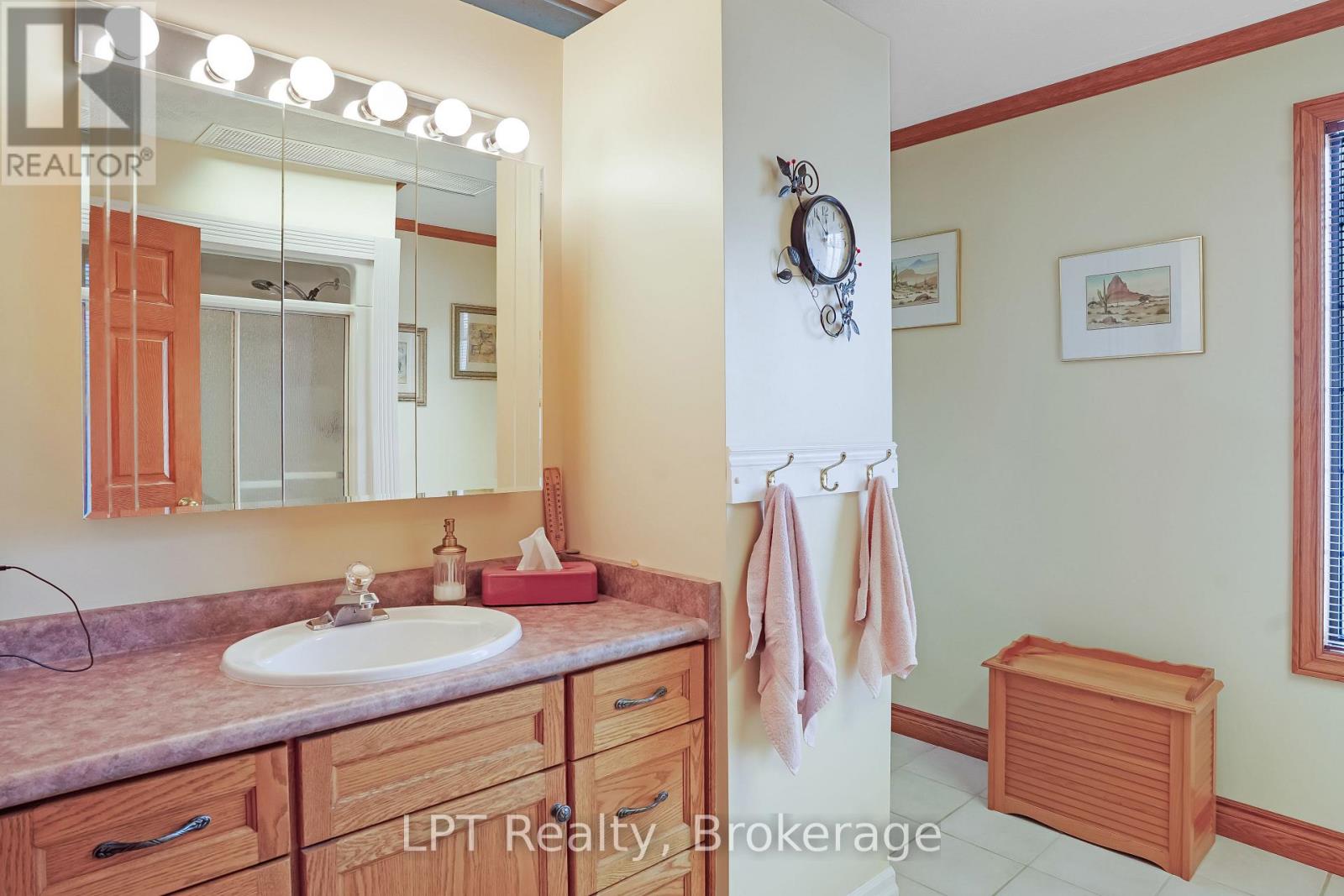 401297 Grey Road 17, Georgian Bluffs, Ontario  N0H 2T0 - Photo 28 - X13884358