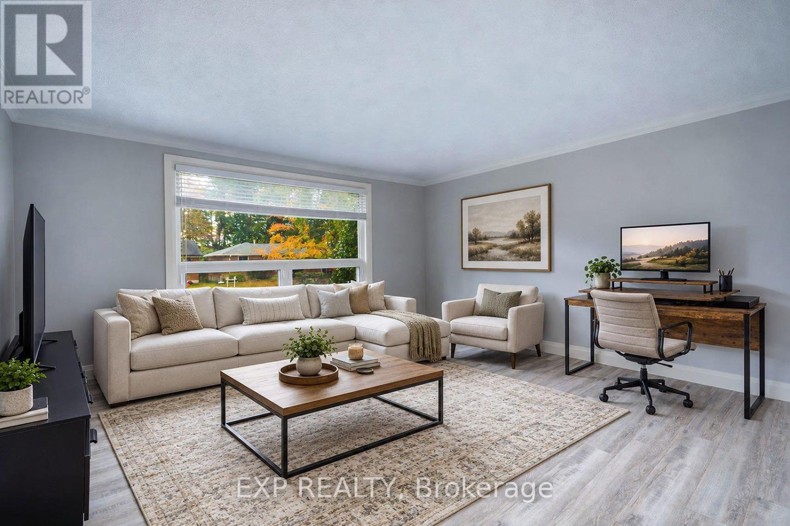 28 Alexander Avenue, Barrie, Ontario  L4M 2B4 - Photo 5 - S13884416