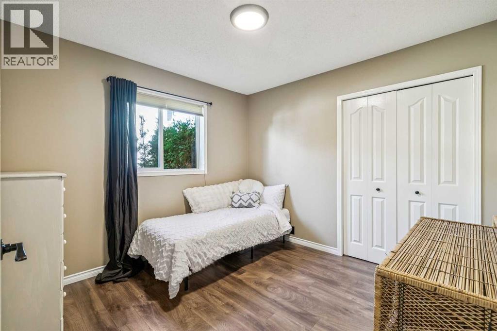 36 Hidden Ranch Mews NW, Calgary, Alberta  T3A 5Z5 - Photo 19 - A2349545