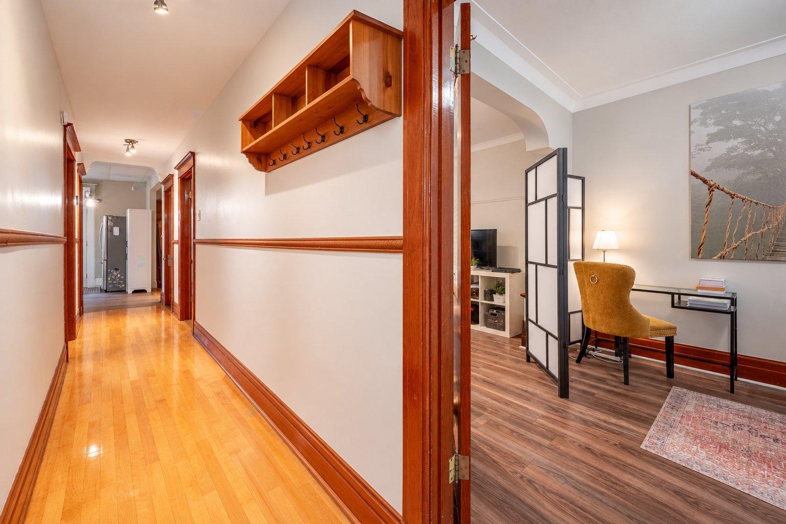 6261-6265 Rue Briand Montréal (Le Sud-Ouest) Quebec Canada H4E3K8 4