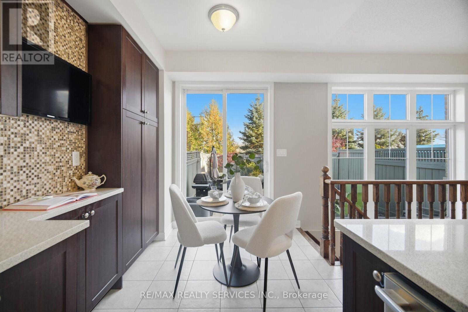 9 Aspenview Avenue, Caledon, Ontario  L7C 3P9 - Photo 17 - W13884422