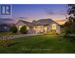 3 TORRANCE LANE, Centre Wellington, Ontario