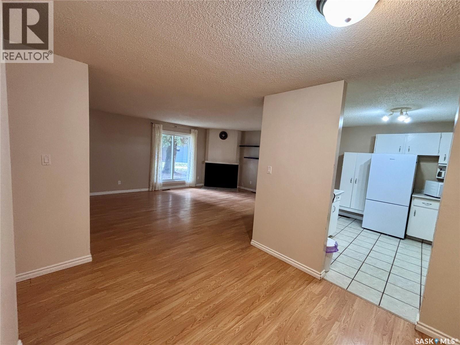 716 425 115th Street E, Saskatoon, Saskatchewan  S7N 2E5 - Photo 5 - SK050869