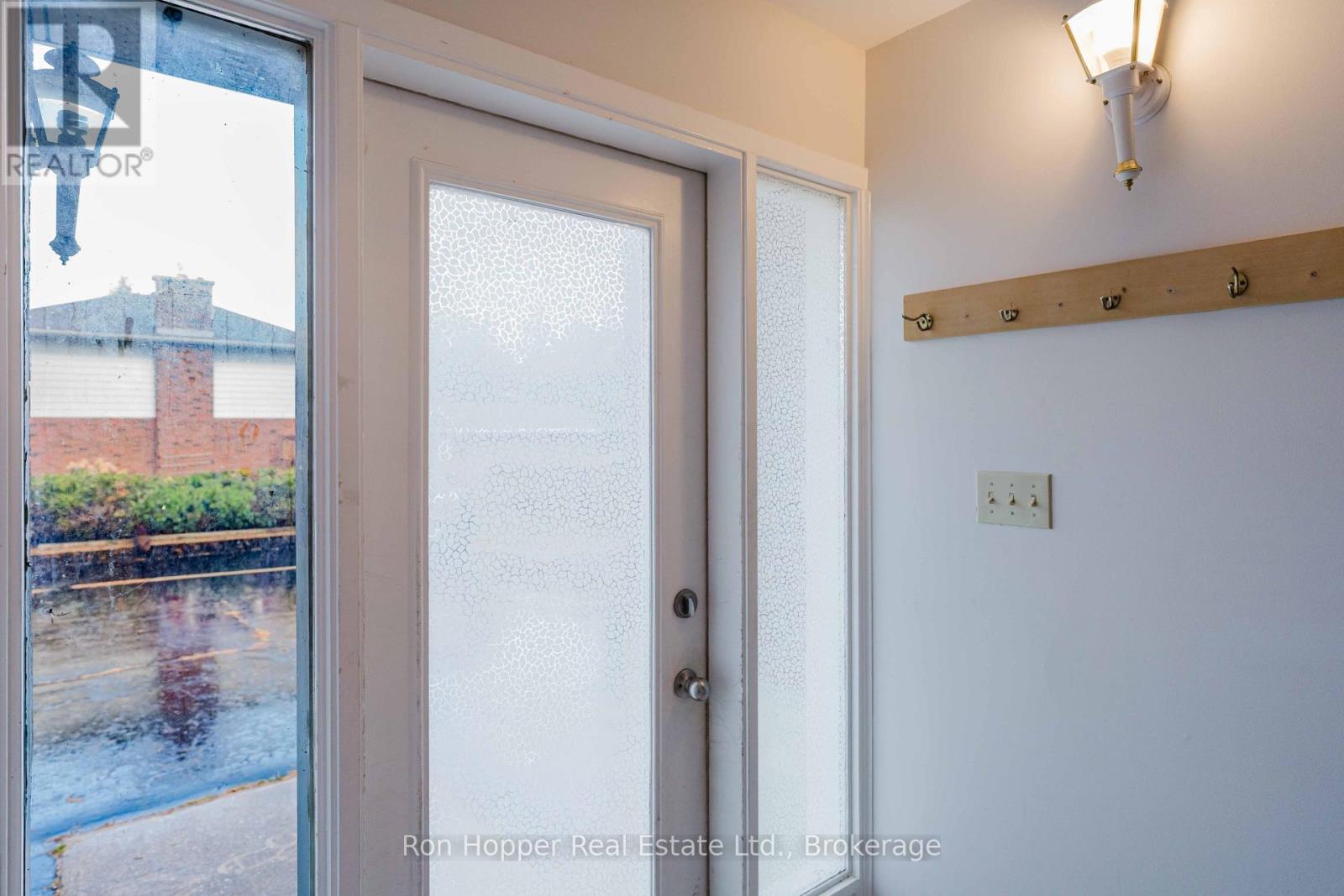 1082 8th Street E, Owen Sound, Ontario  N4K 1M6 - Photo 11 - X13884510