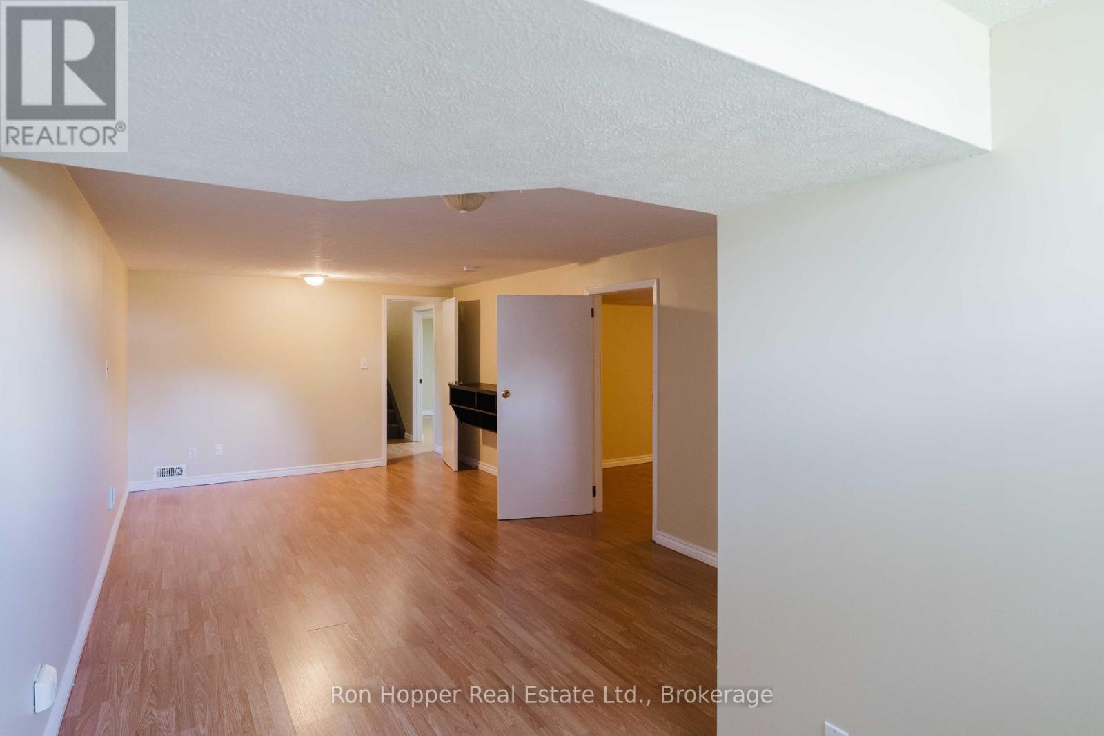 1082 8th Street E, Owen Sound, Ontario  N4K 1M6 - Photo 35 - X13884510