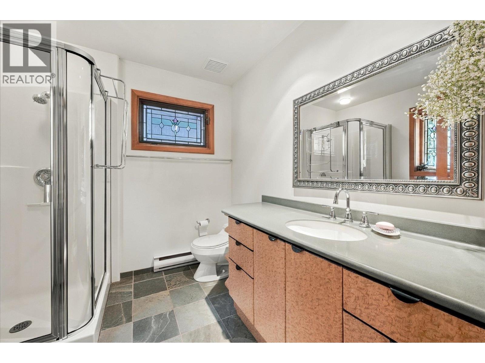 2216 Whistler Ridge, Whistler, British Columbia  V8E 0A9 - Photo 15 - R3174368