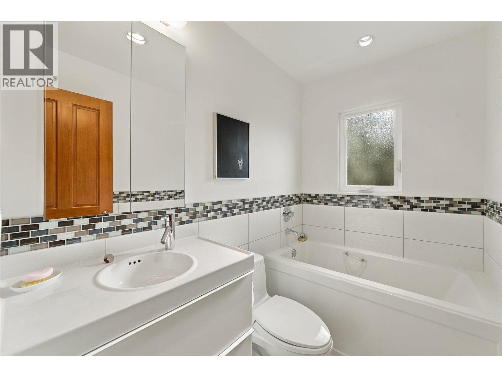 2216 Whistler Ridge, Whistler, British Columbia  V8E 0A9 - Photo 20 - R3174368
