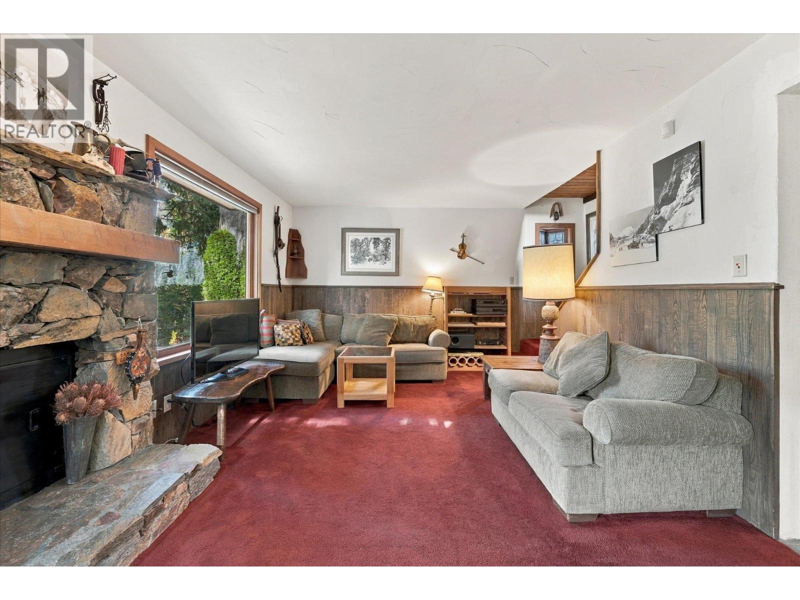 2216 Whistler Ridge, Whistler, British Columbia  V8E 0A9 - Photo 5 - R3174368