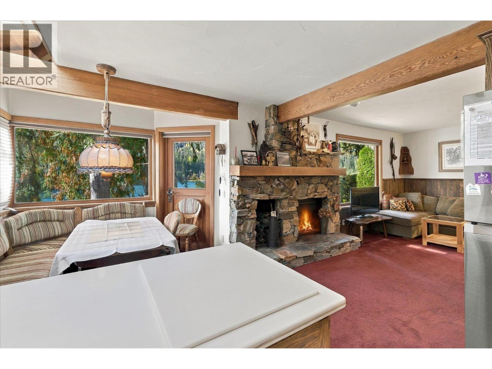 2216 Whistler Ridge, Whistler, British Columbia  V8E 0A9 - Photo 8 - R3174368
