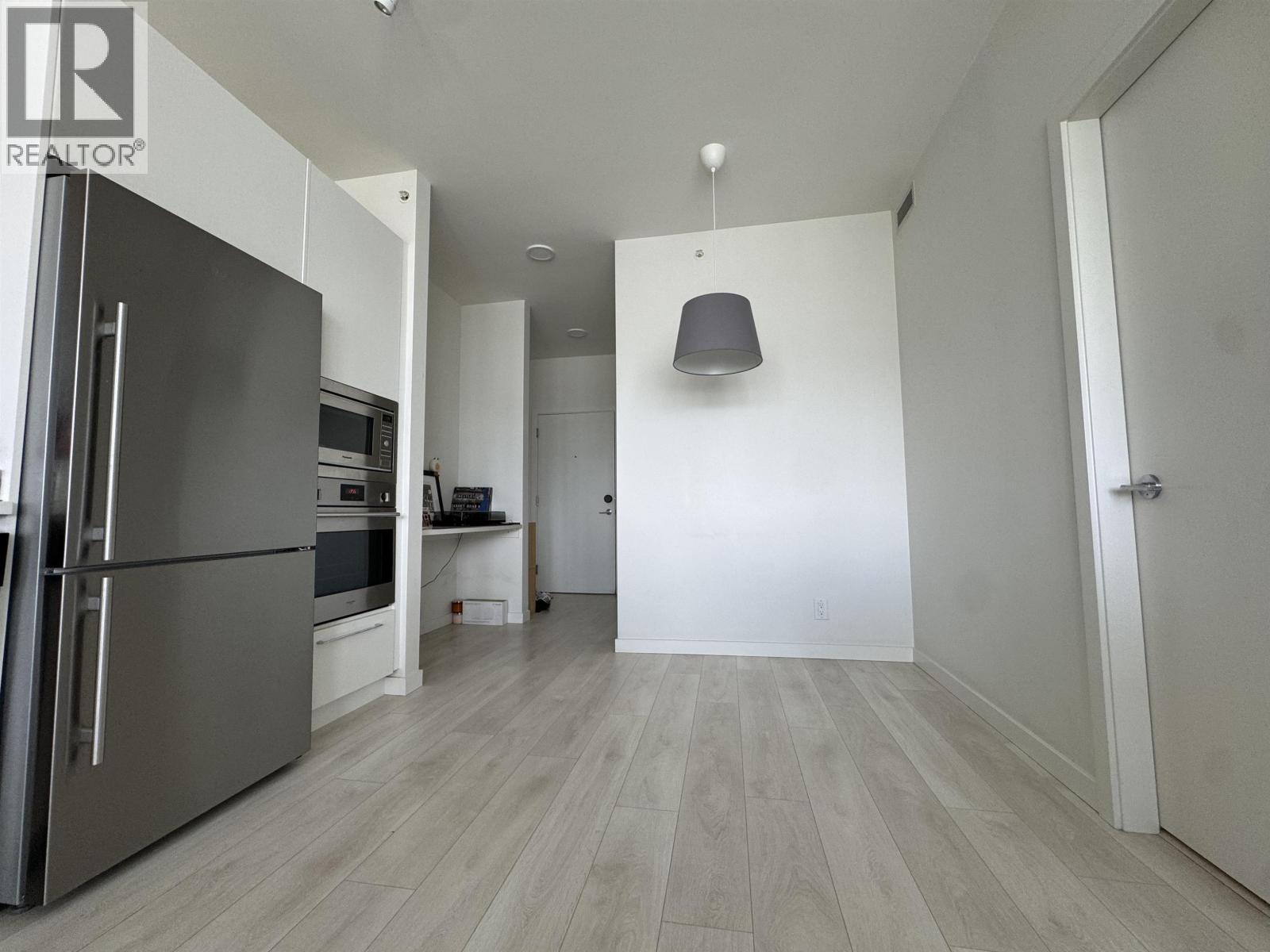 808 691 North Road, Coquitlam, British Columbia  V3J 0H9 - Photo 9 - R3174372