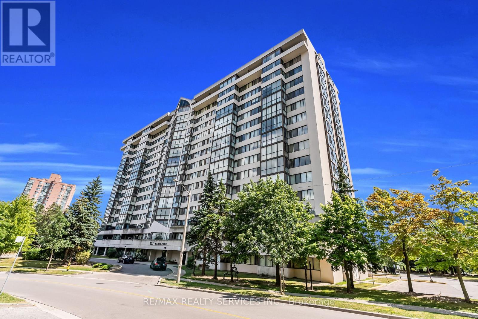 306 - 21 Markbrook Lane N, Toronto (Mount Olive-Silverstone-Jamestown), Ontario  M9V 5E4 - Photo 2 - W13884474