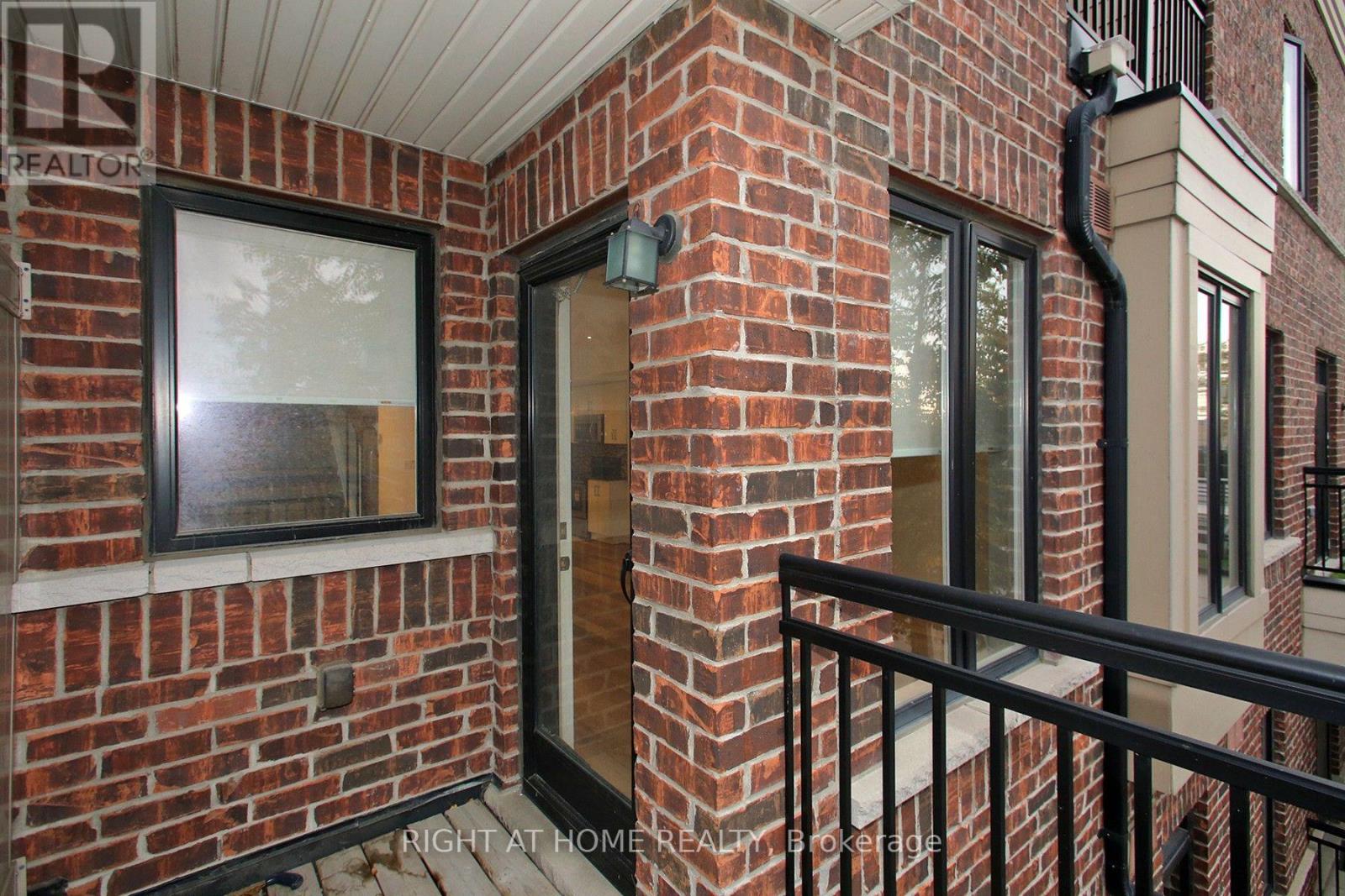 147 - 50 Carnation Avenue, Toronto, Ontario  M8V 0B8 - Photo 4 - W13884480