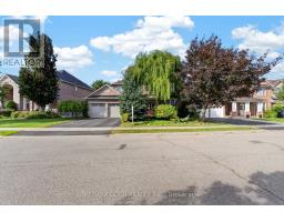 40 MALDIVES CRESCENT, Brampton, Ontario