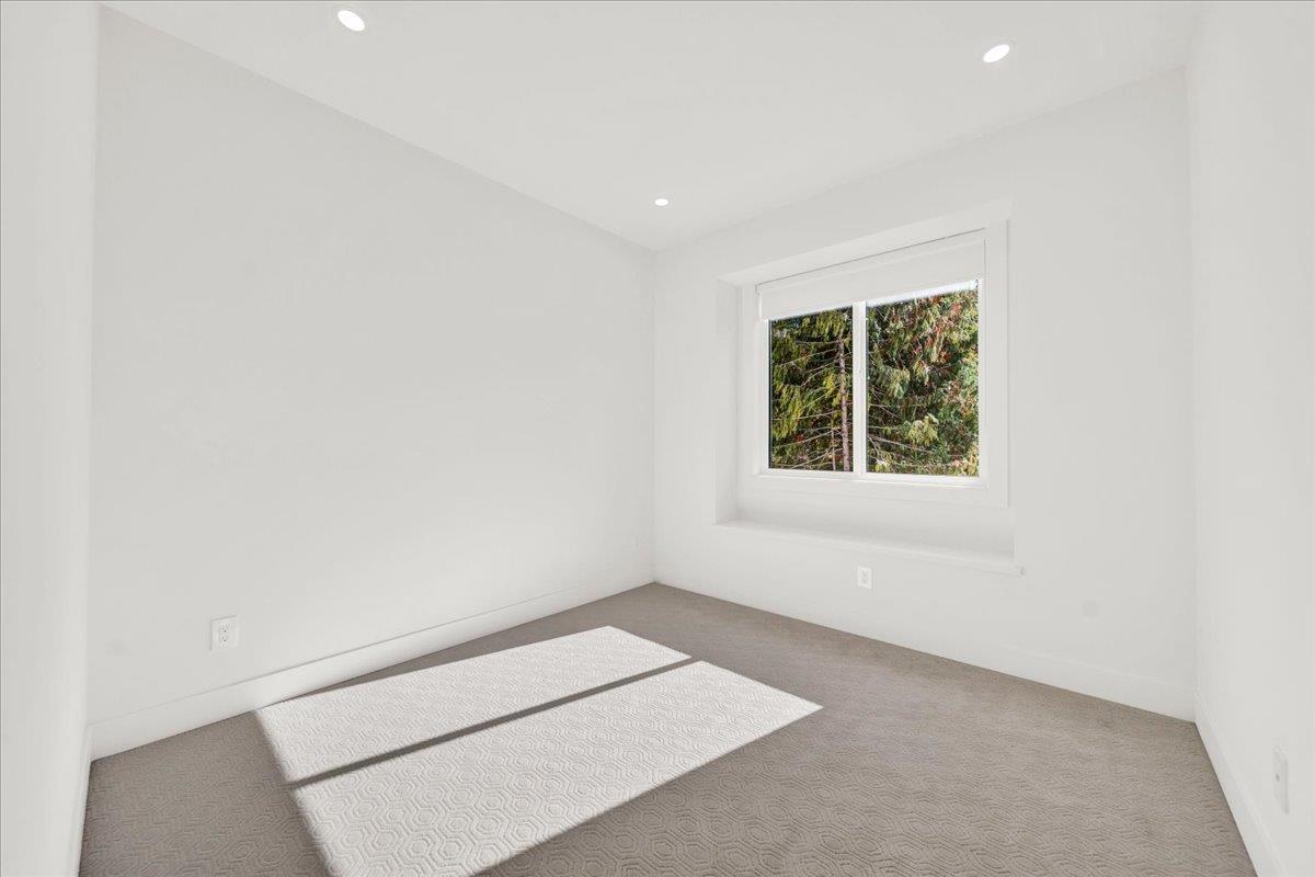 102 13437 Crestview Drive, Surrey, British Columbia  V3R 6V3 - Photo 31 - R3174160