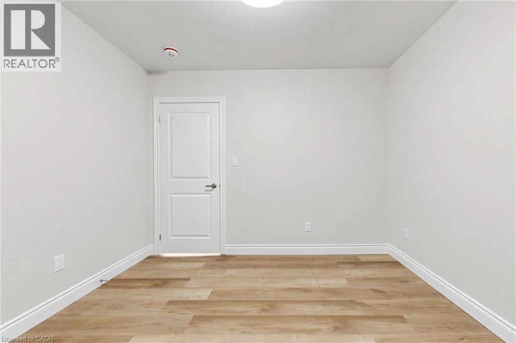 71 Sanford Avenue S Unit# Unit 9, Hamilton, Ontario  L8M 2G7 - Photo 13 - 40870509