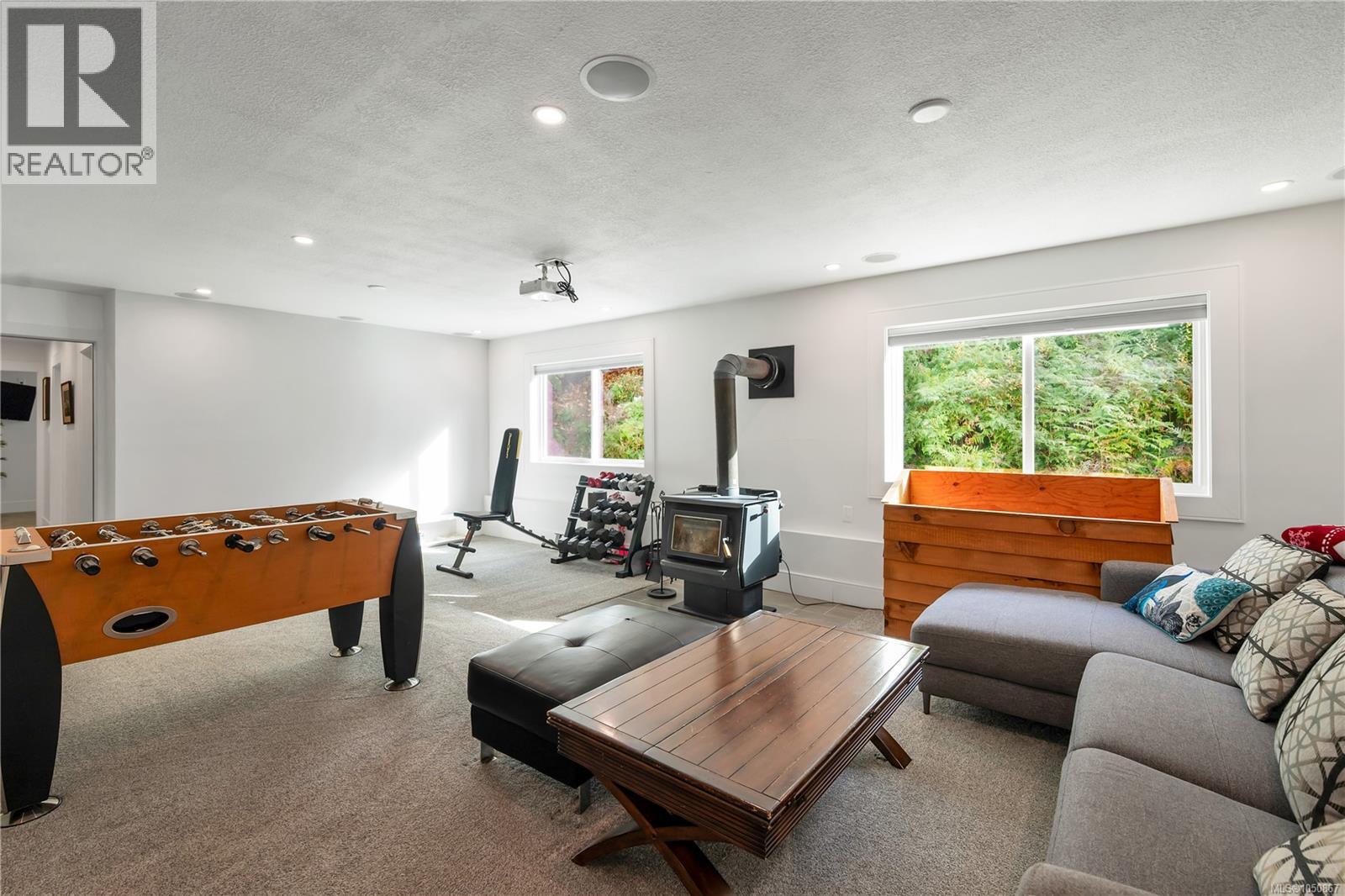 527 Burman Crt