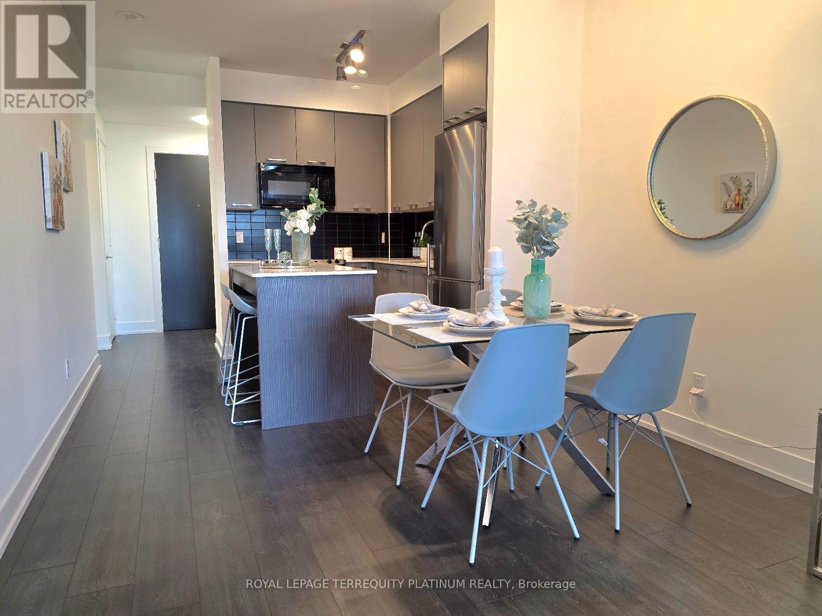 502 - 9471 Yonge Street, Richmond Hill, Ontario  L4C 0Z5 - Photo 8 - N13880920