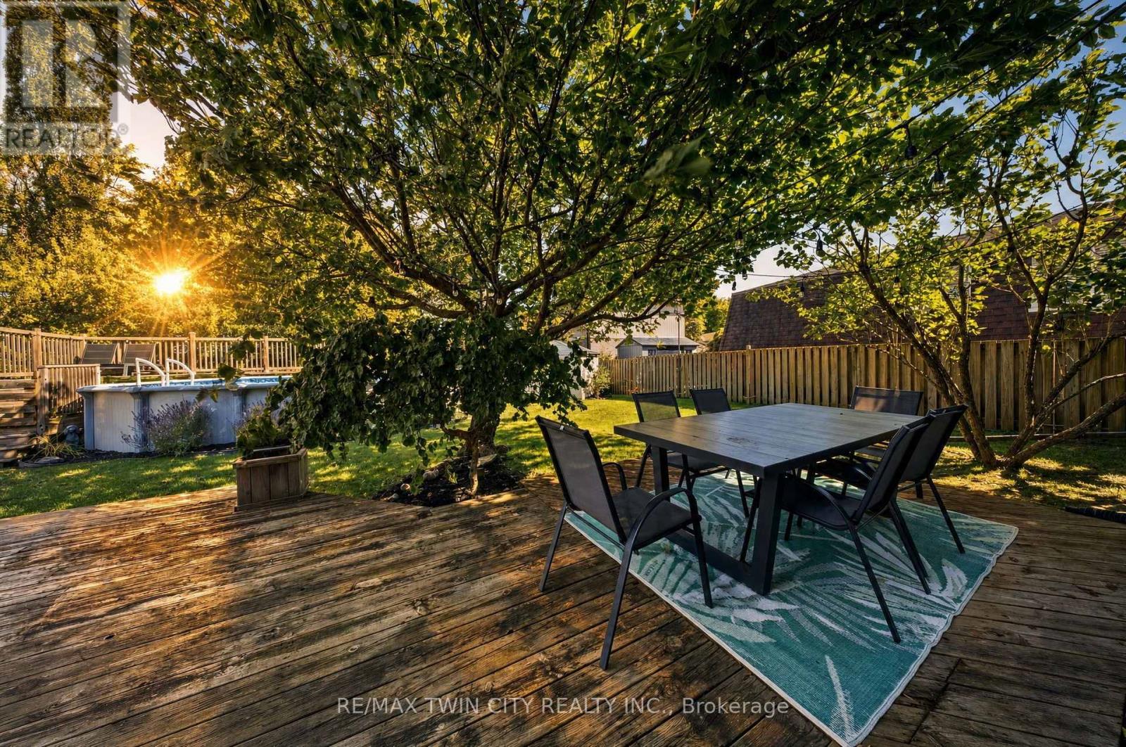 25 Cedarland Drive, Brantford, Ontario  N3R 6G9 - Photo 30 - X13884482