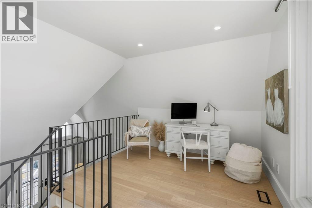 305 Randall Street, Oakville, Ontario  L6J 7Z1 - Photo 18 - 40869469