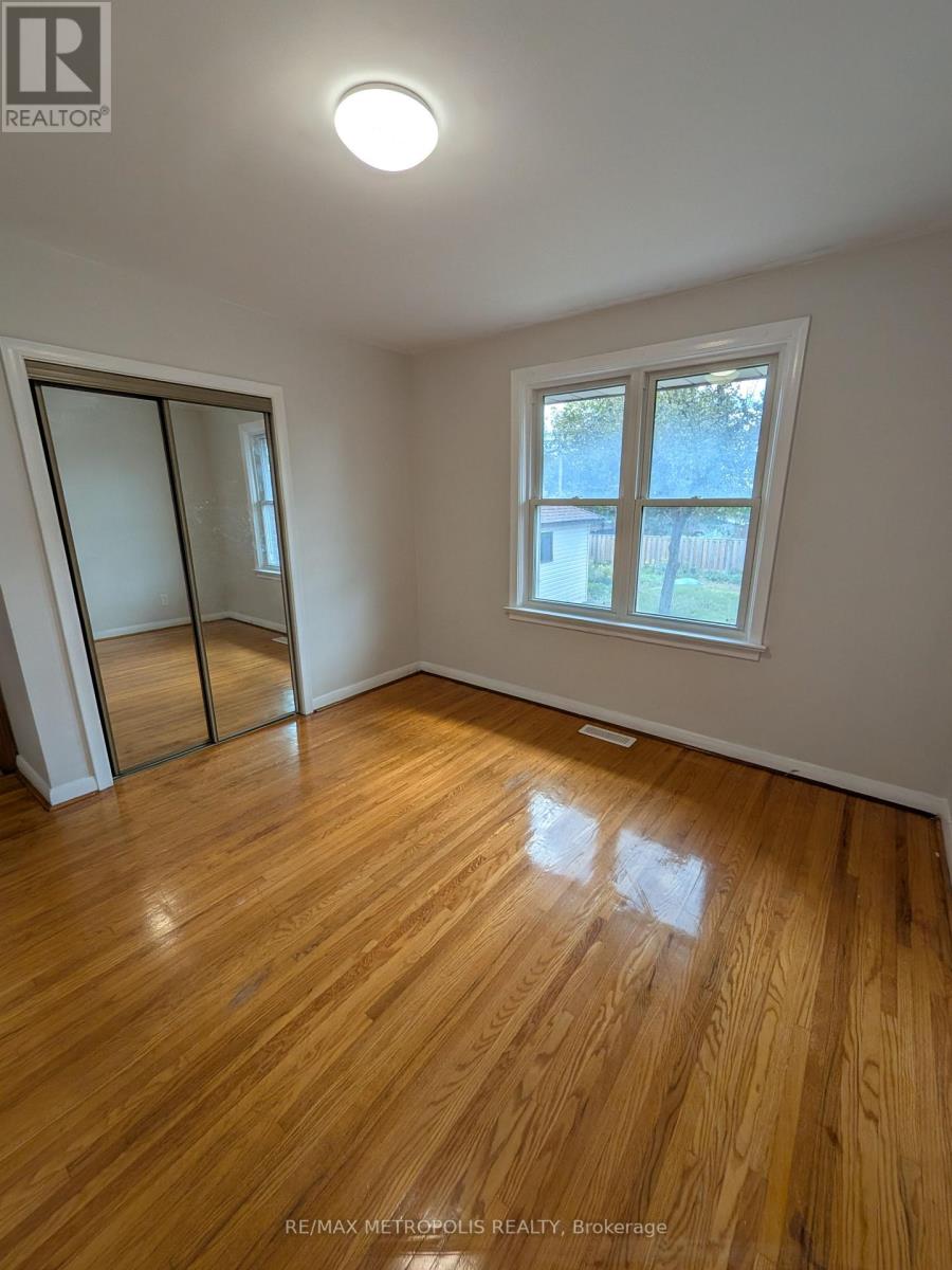 Main - 43 Lewiston Road, Toronto, Ontario  M1P 1X8 - Photo 6 - E13884584