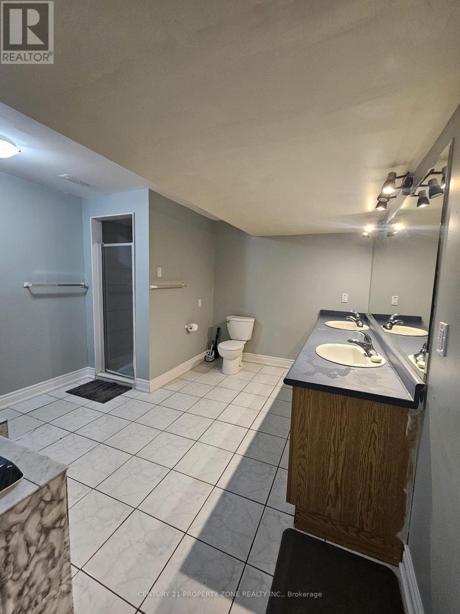 4473 Marshdale Court, Mississauga, Ontario  L5M 4G2 - Photo 16 - W13884532