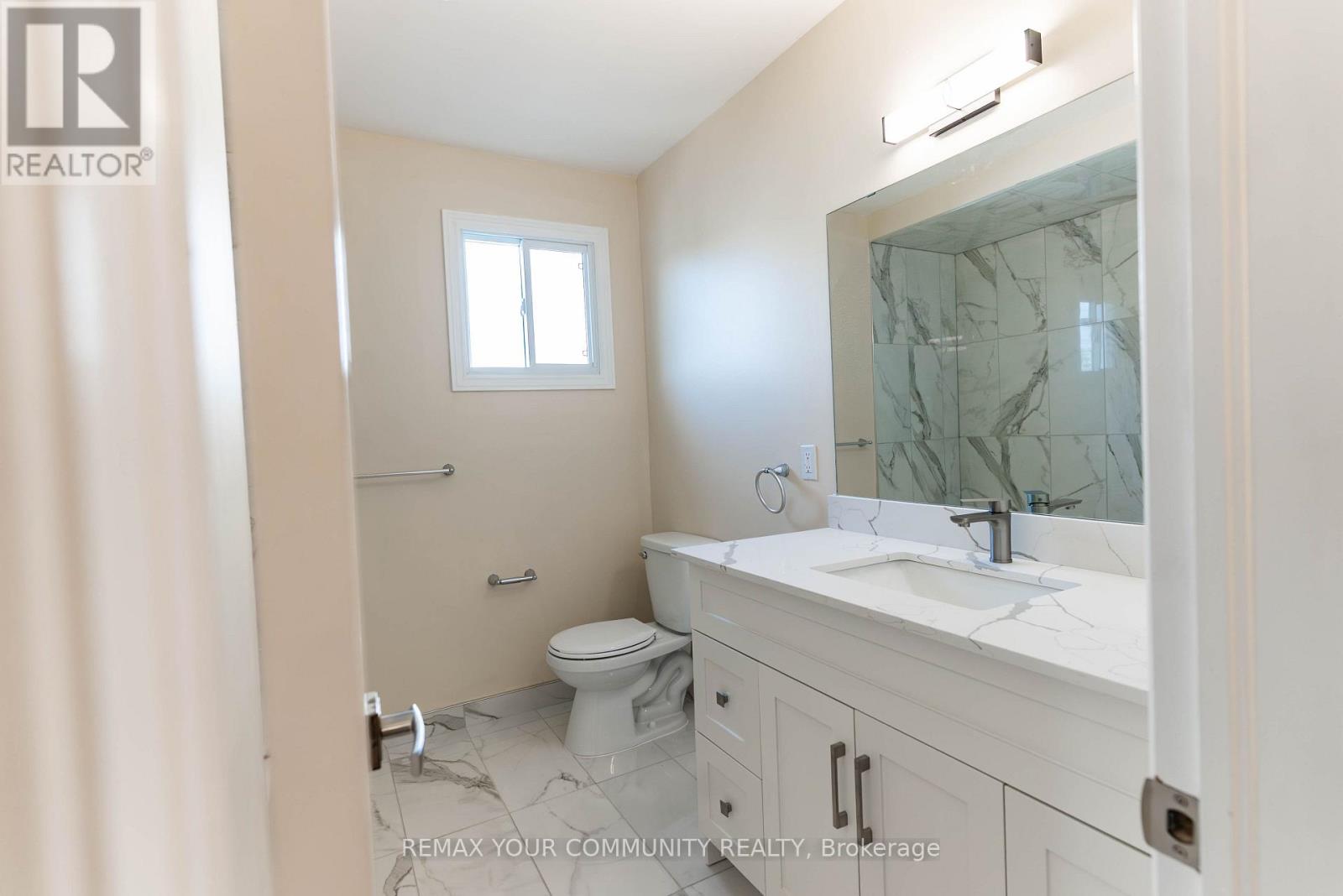 1553 Norwill Crescent, Oshawa, Ontario  L1G 7V1 - Photo 12 - E13884542