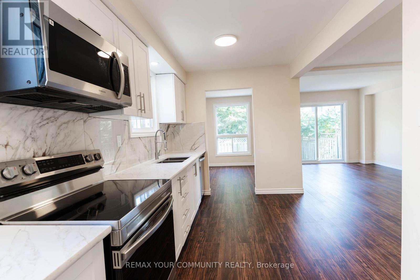 1553 Norwill Crescent, Oshawa, Ontario  L1G 7V1 - Photo 7 - E13884542