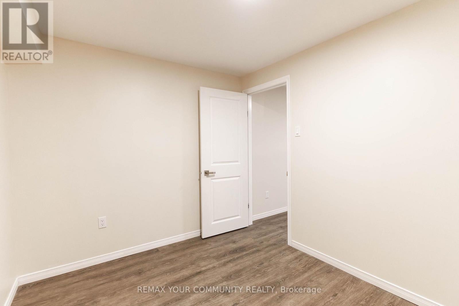 1553 Norwill Crescent, Oshawa, Ontario  L1G 7V1 - Photo 9 - E13884542
